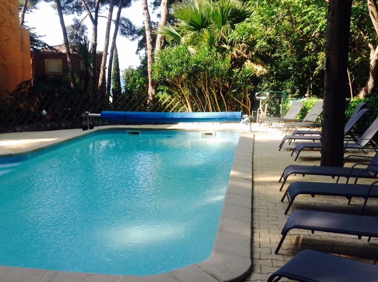 50M Plage T2 Grande Terrasse Vue Mer Climatise Piscine Chauffee, Parking Clos Gratuit Sanary-sur-Mer Exteriör bild